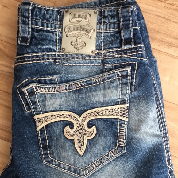 jeans similar to rock revival